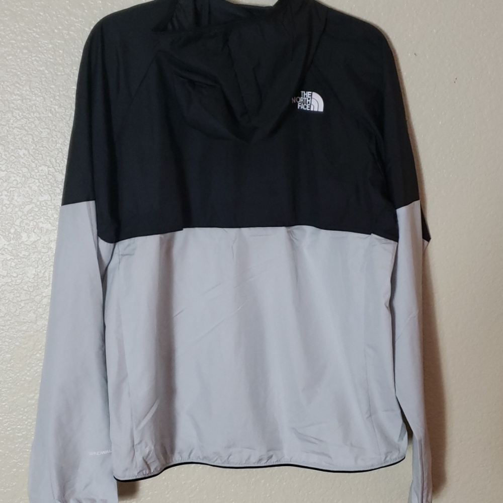 North face jacket - Picture 3 of 3
